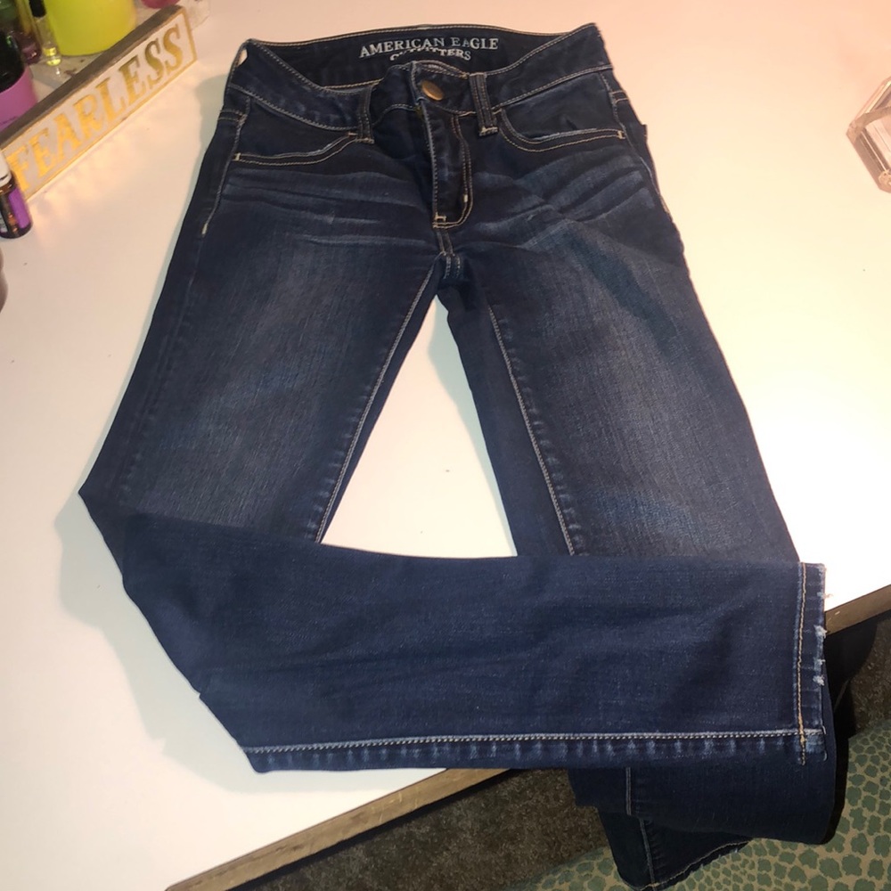 Dark wash American Eagle jeggings/jeans.